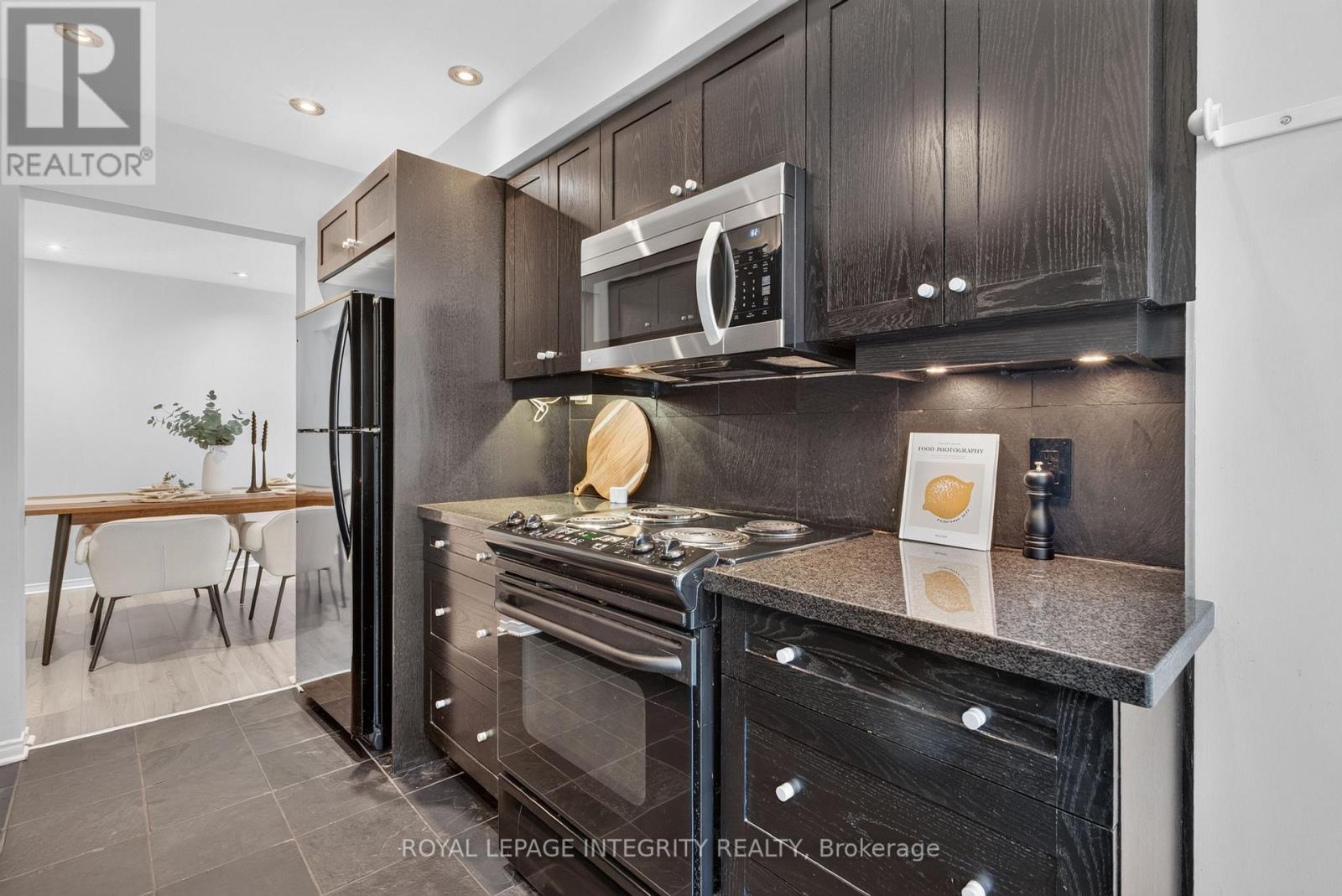 640 KILBIRNIE DRIVE - 8