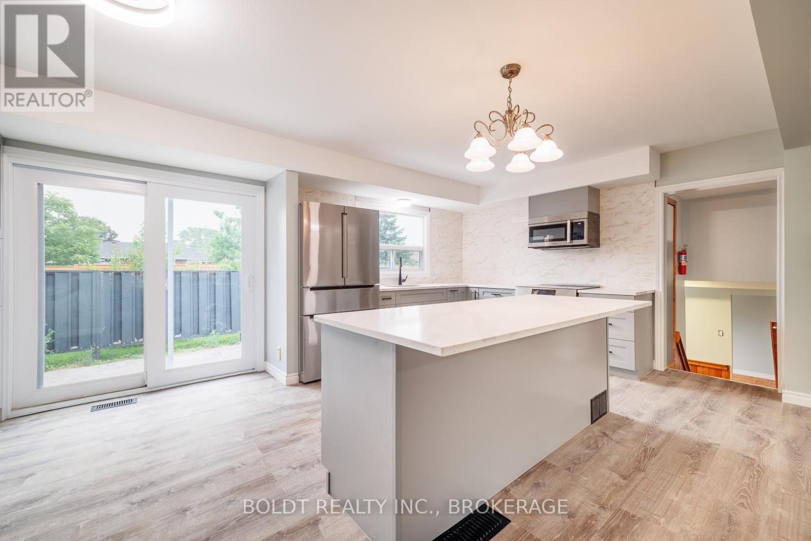 8 PAMELA DRIVE - 11