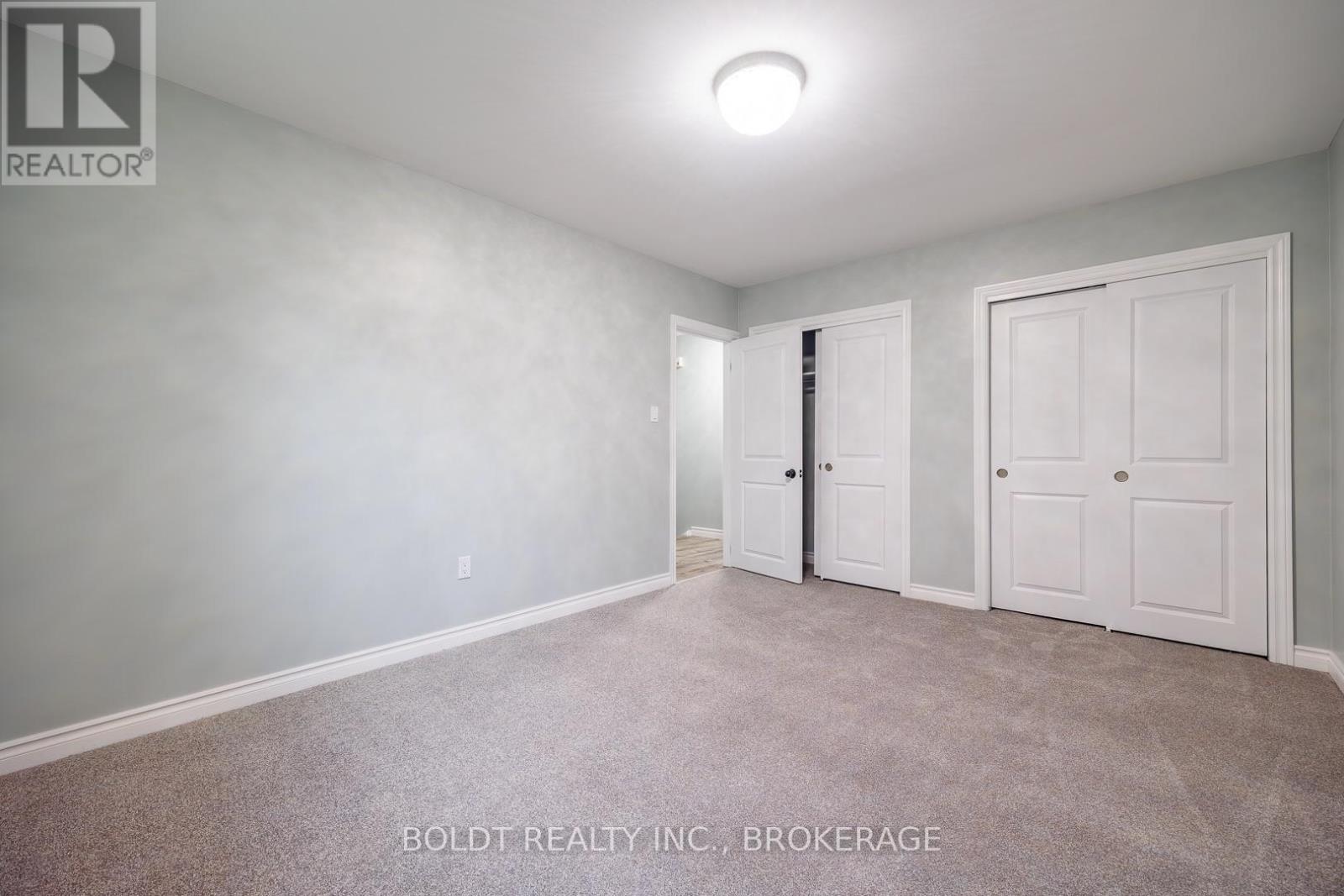 8 PAMELA DRIVE - 18