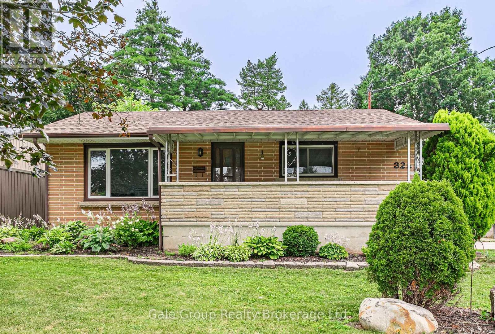 32A GLENDALE DRIVE - 1