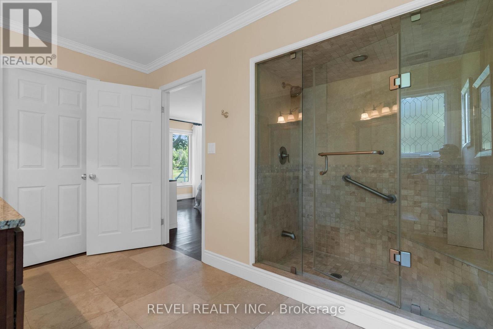 153 BAYSHORE DRIVE - 23