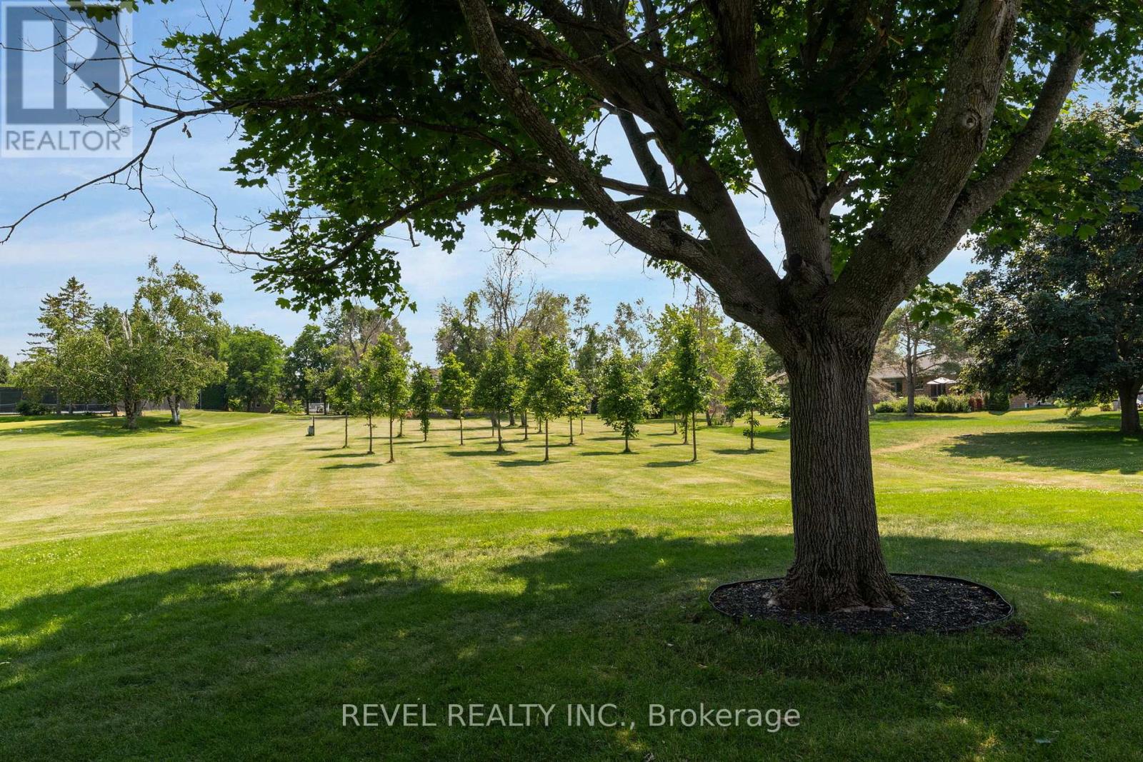 153 BAYSHORE DRIVE - 39