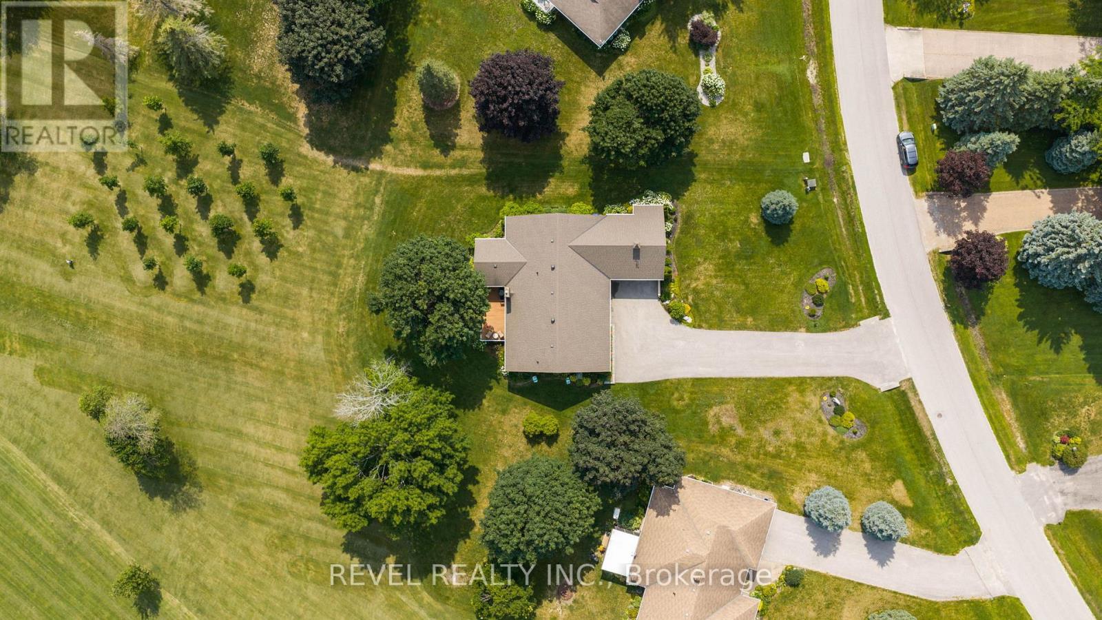 153 BAYSHORE DRIVE - 43
