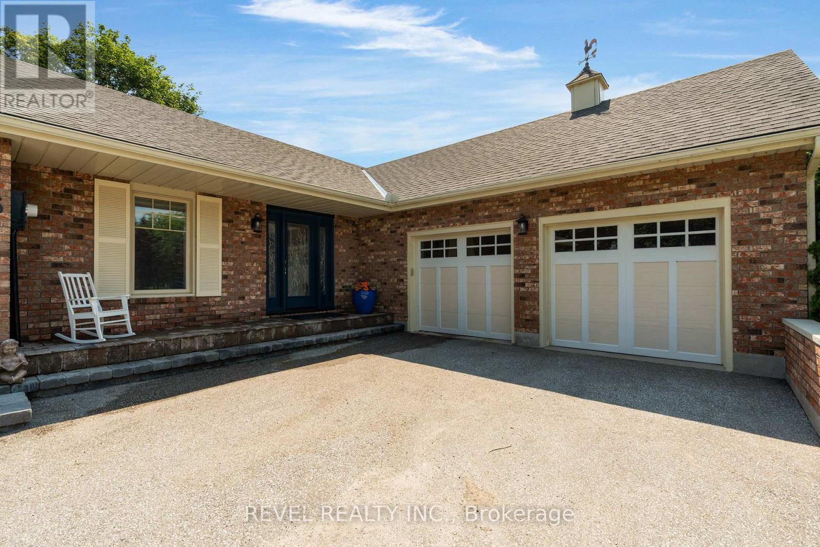 153 BAYSHORE DRIVE - 4