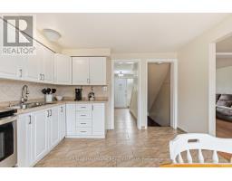 B - 1506 Beaverpond Drive, Ottawa, ON K1B3R9 Photo 11