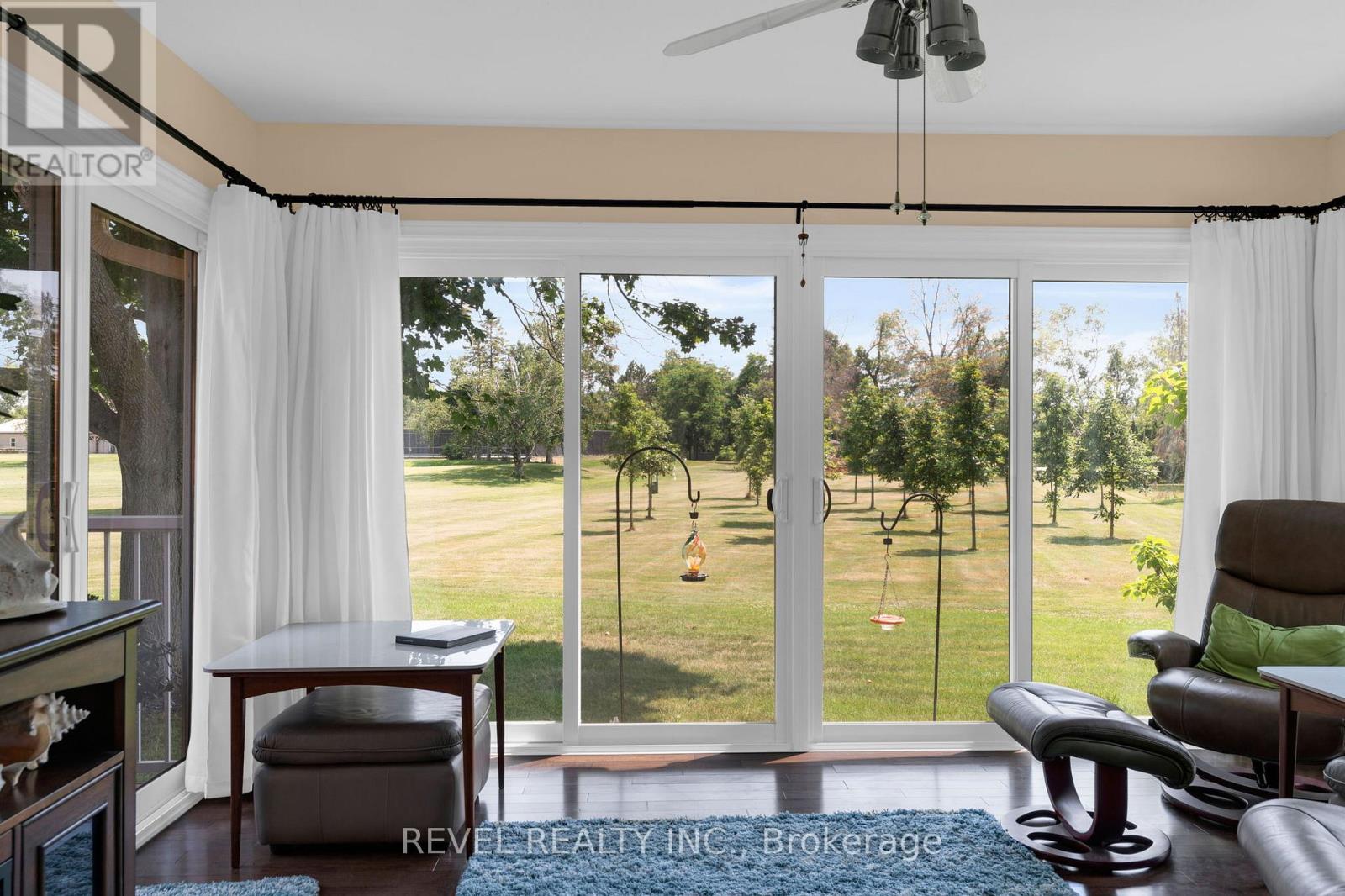 153 BAYSHORE DRIVE - 33