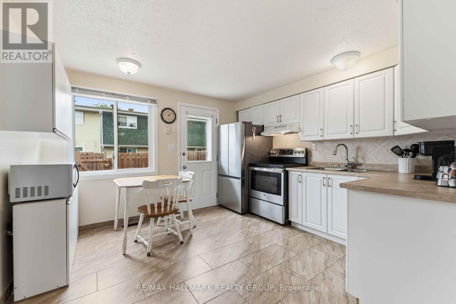 #B 1506 BEAVERPOND DRIVE N - 8