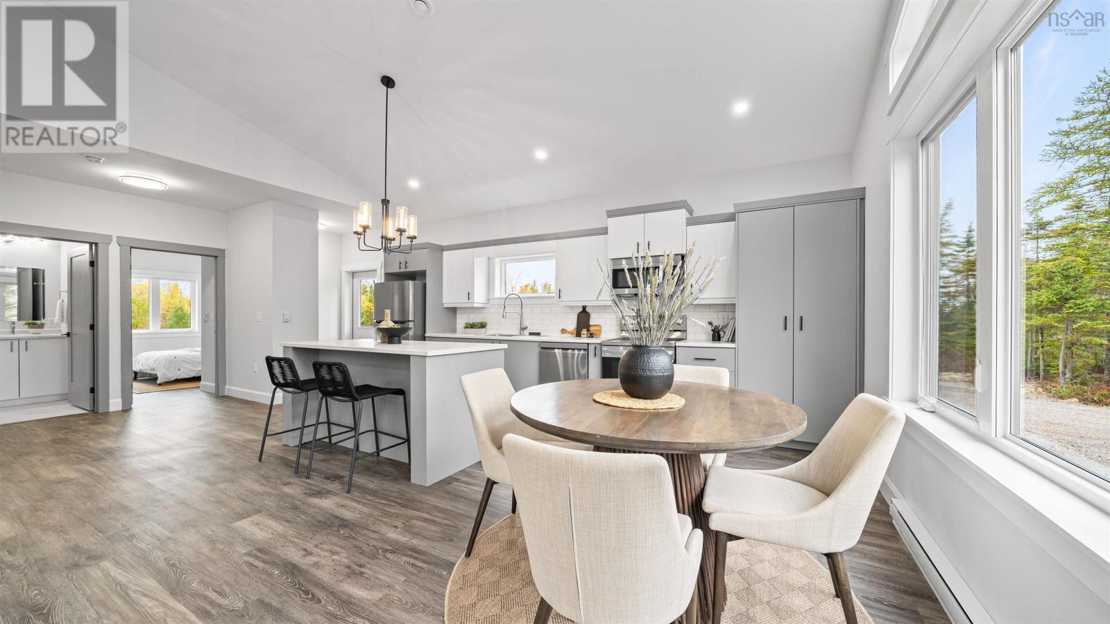 72 Chisholm Road - 16