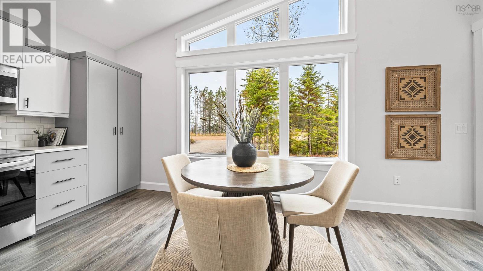 72 Chisholm Road - 18