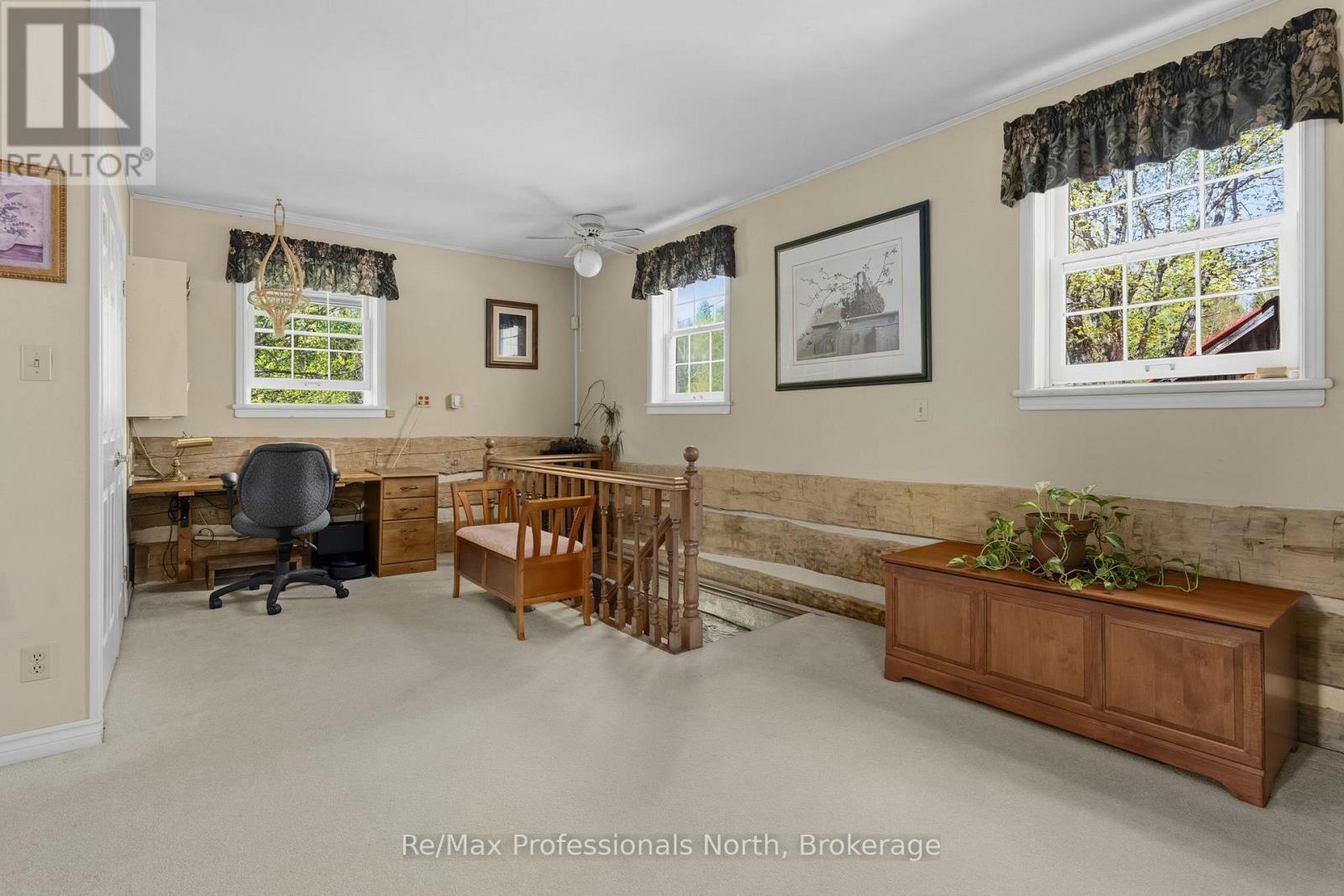 3569 CHETWYND ROAD - 18
