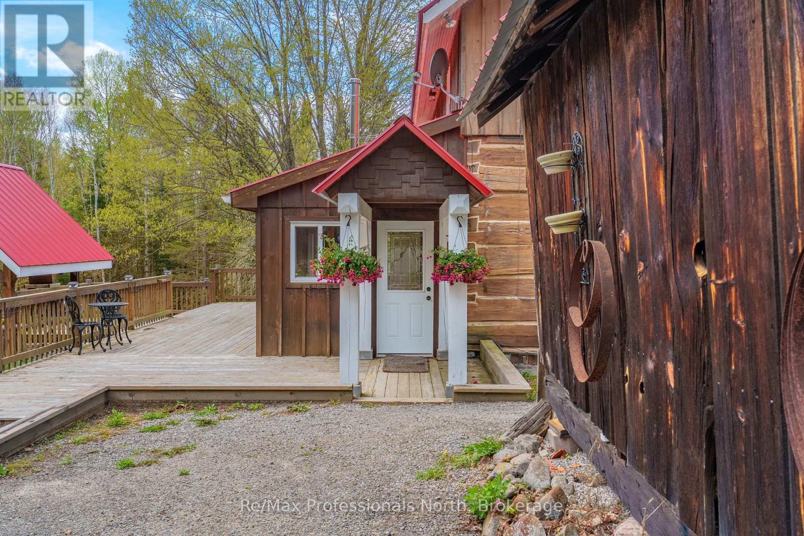 3569 CHETWYND ROAD - 3