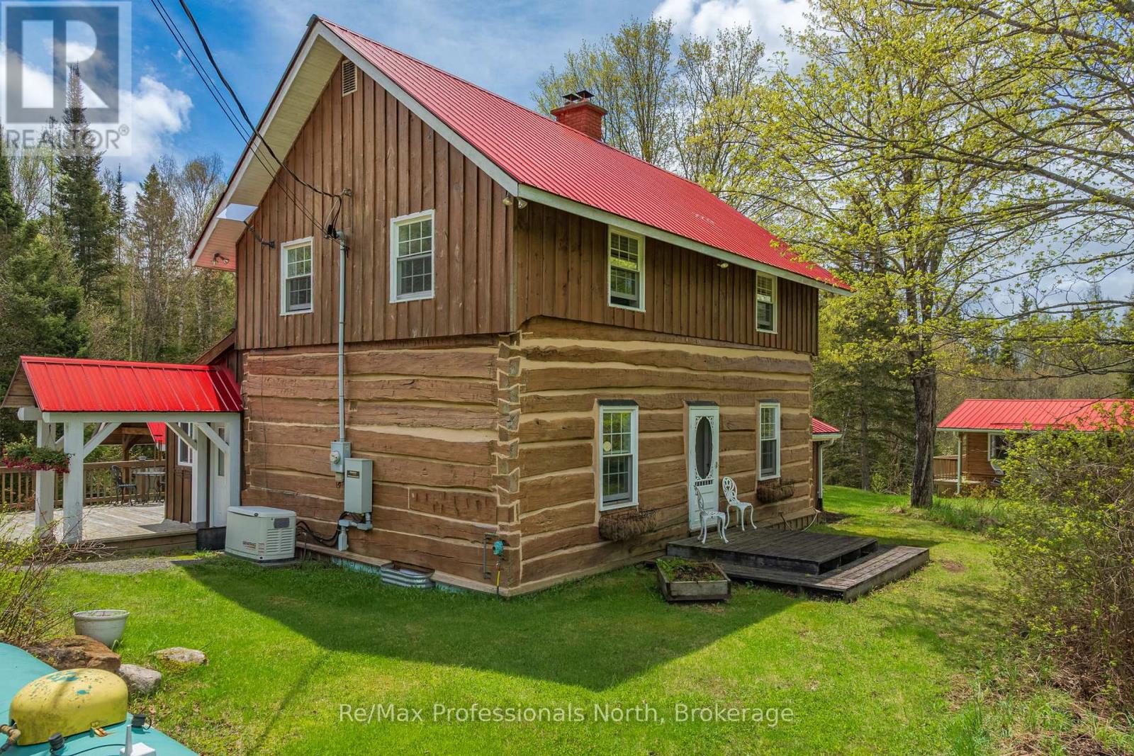 3569 CHETWYND ROAD - 49