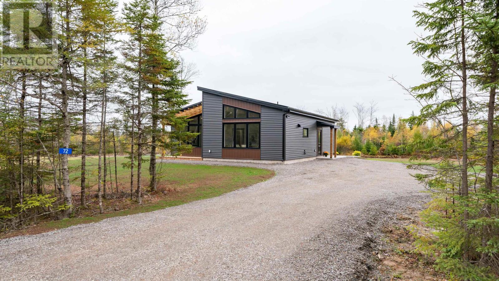 72 Chisholm Road - 4