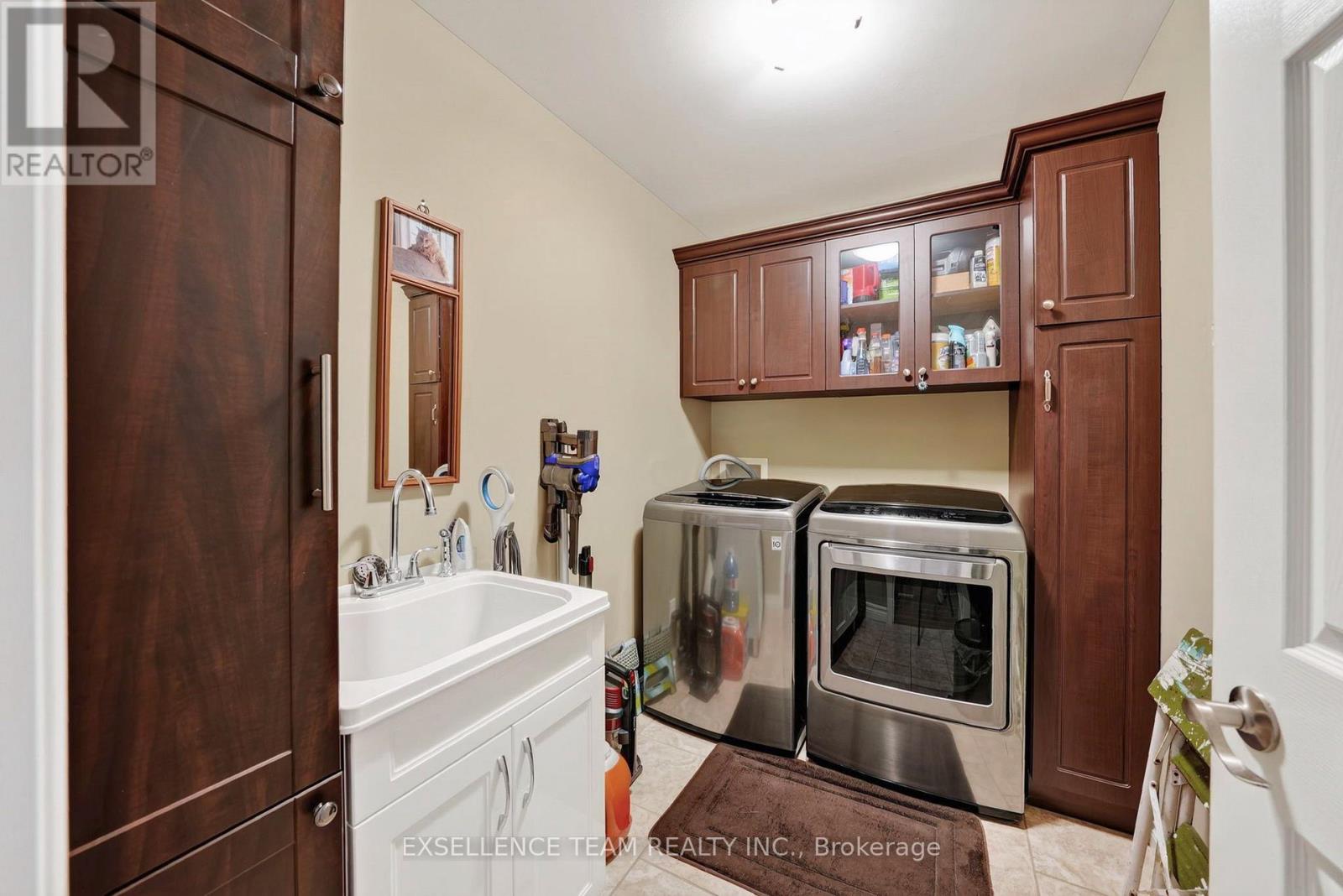 1159 MONTREAL ROAD - 11
