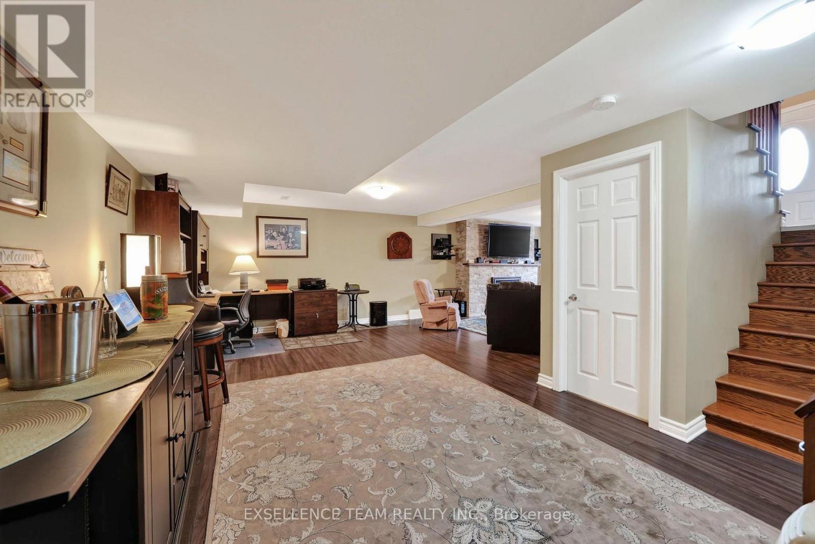 1159 MONTREAL ROAD - 18