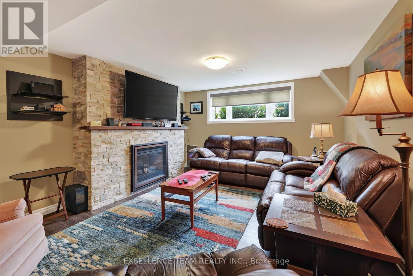 1159 MONTREAL ROAD - 21