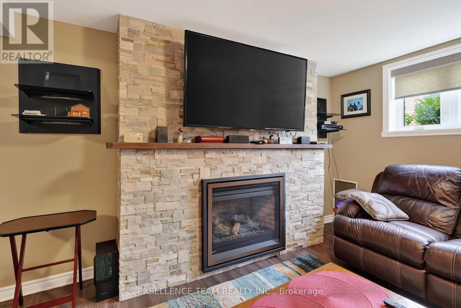 1159 MONTREAL ROAD - 22
