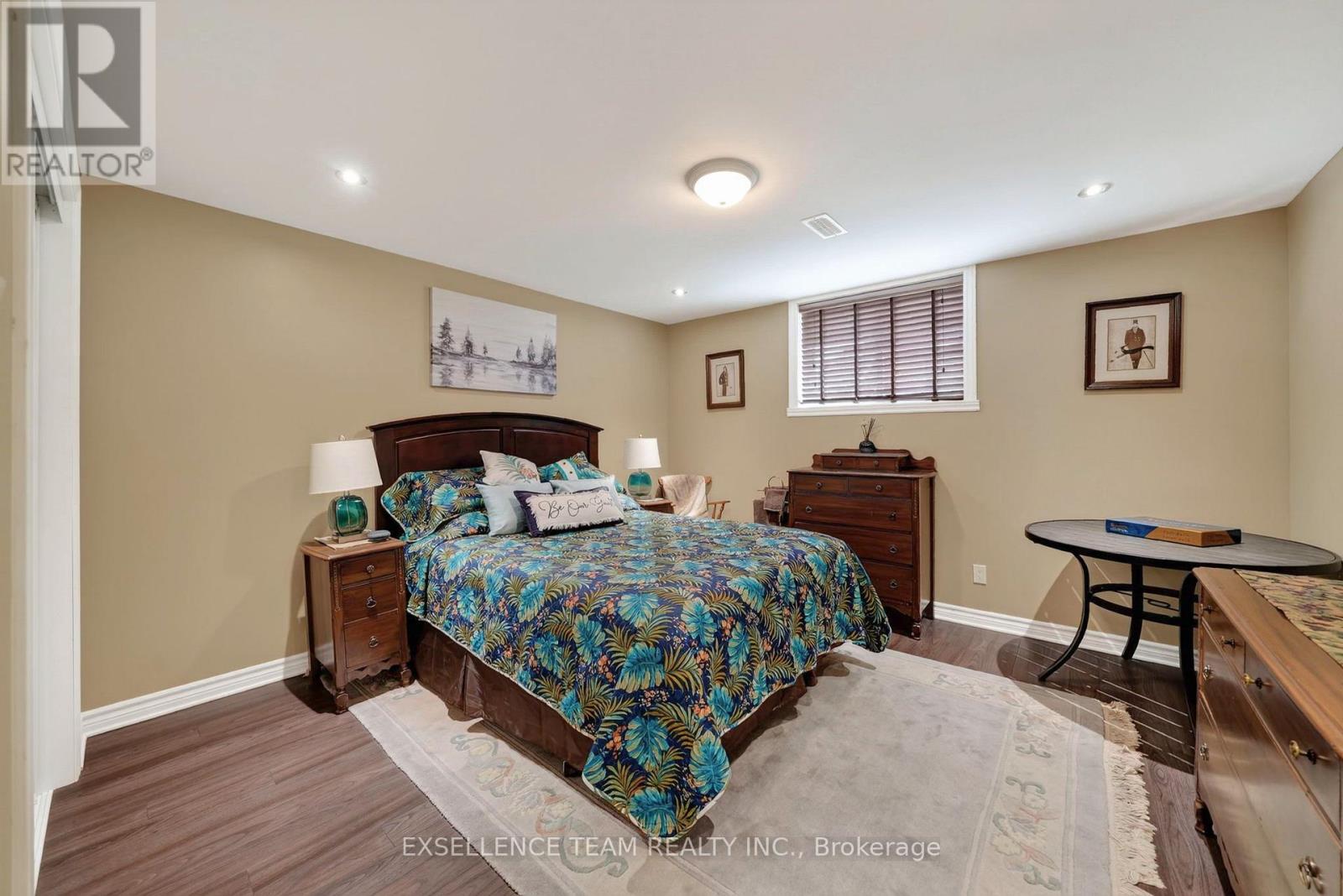 1159 MONTREAL ROAD - 24