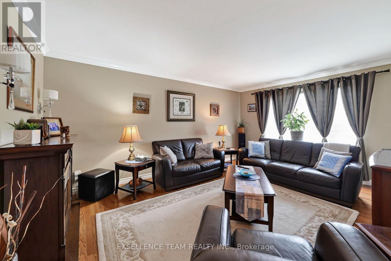 1159 MONTREAL ROAD - 4