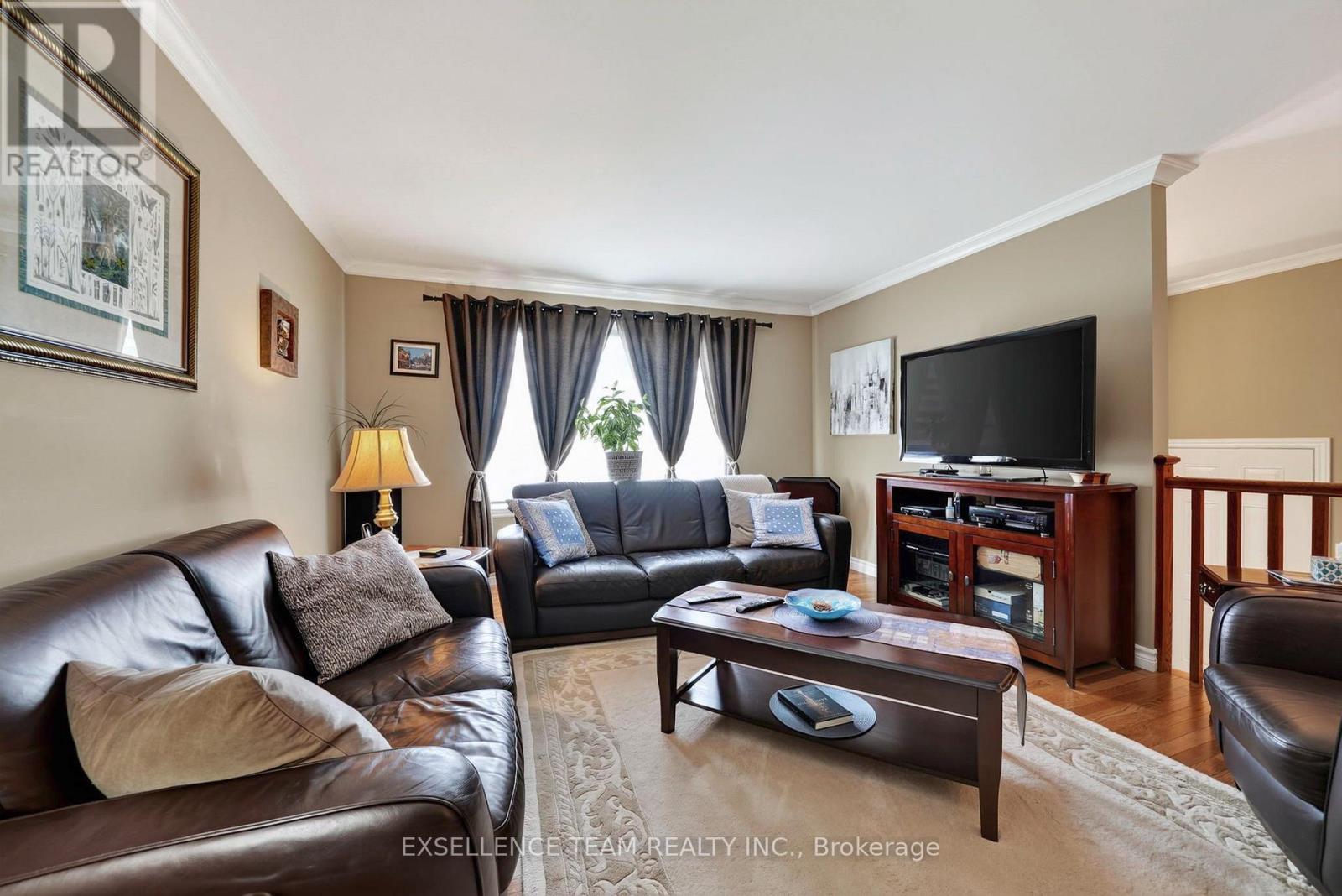 1159 MONTREAL ROAD - 5