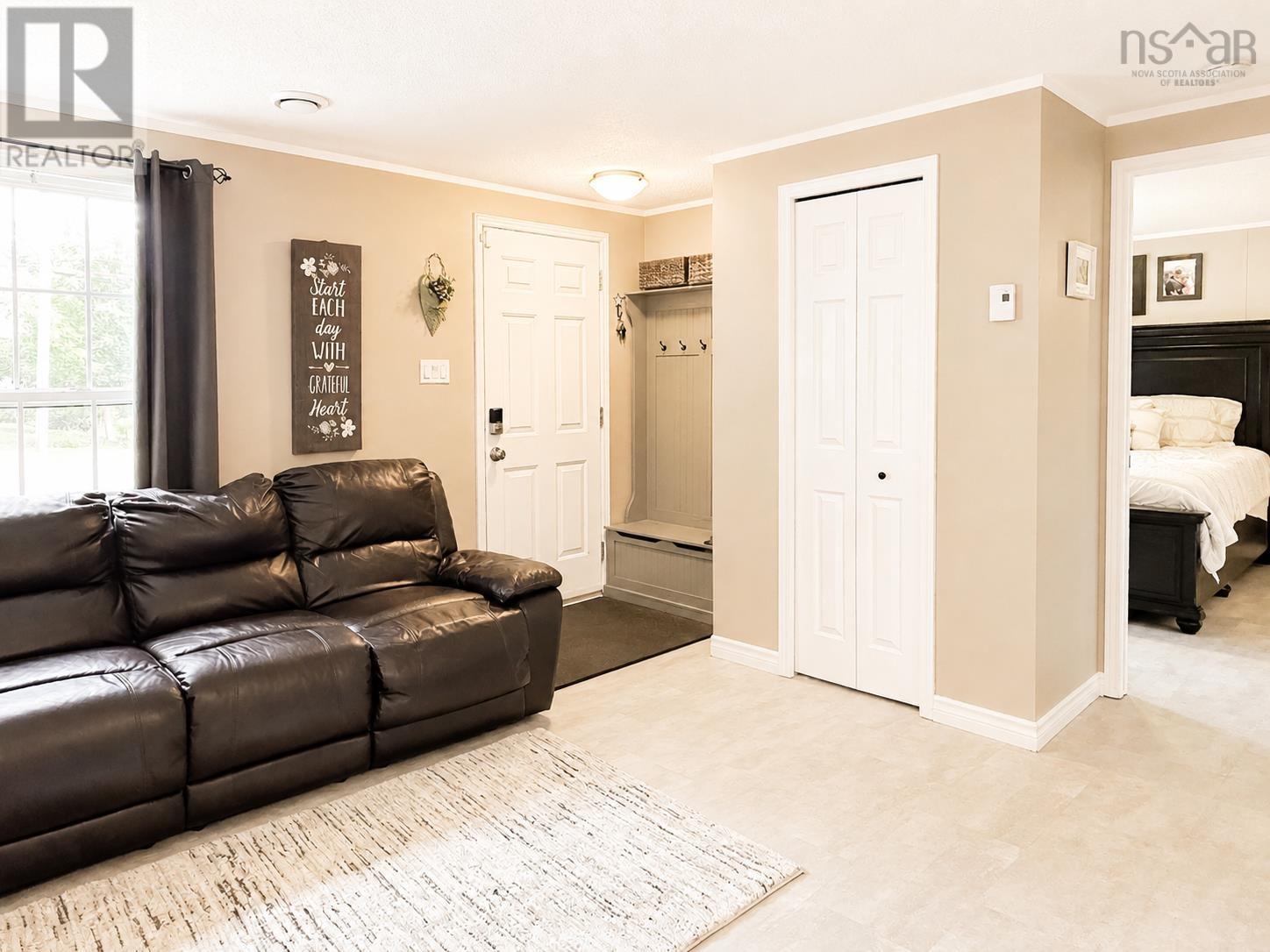 30 Pleasant Street - 11