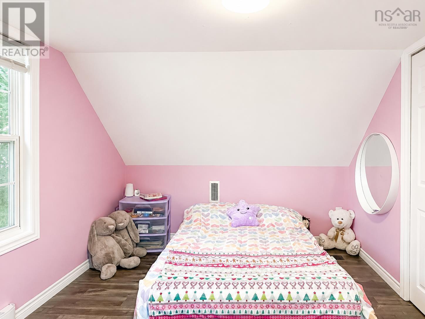 30 Pleasant Street - 16