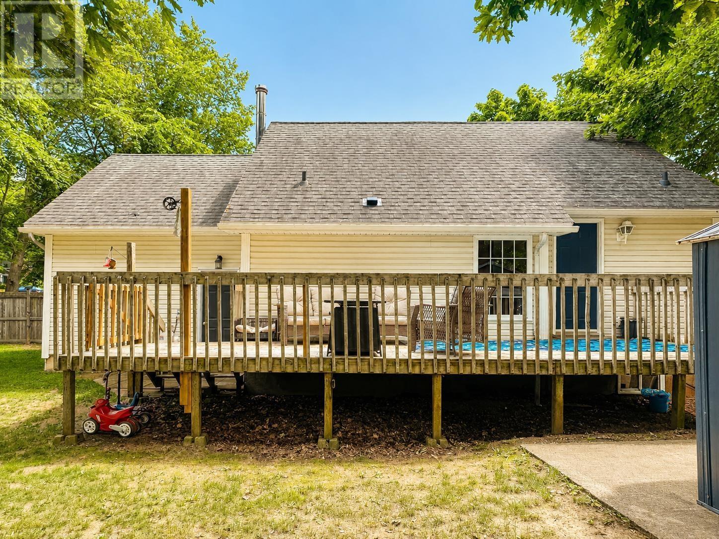 30 Pleasant Street - 23