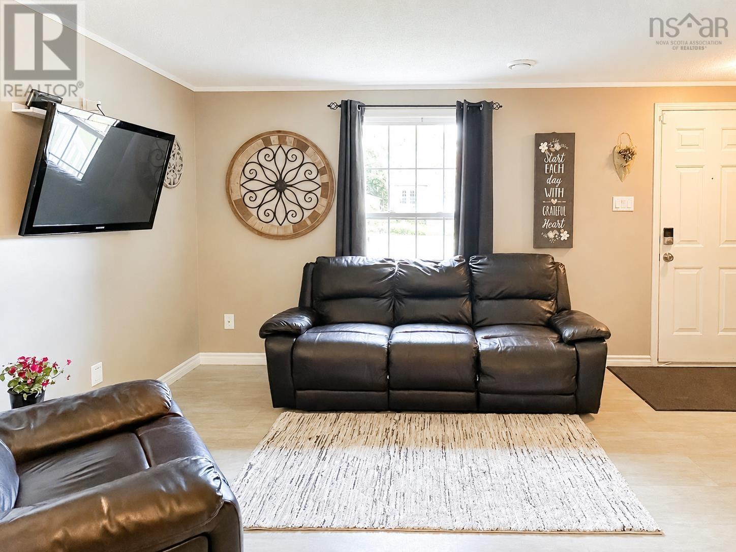 30 Pleasant Street - 3