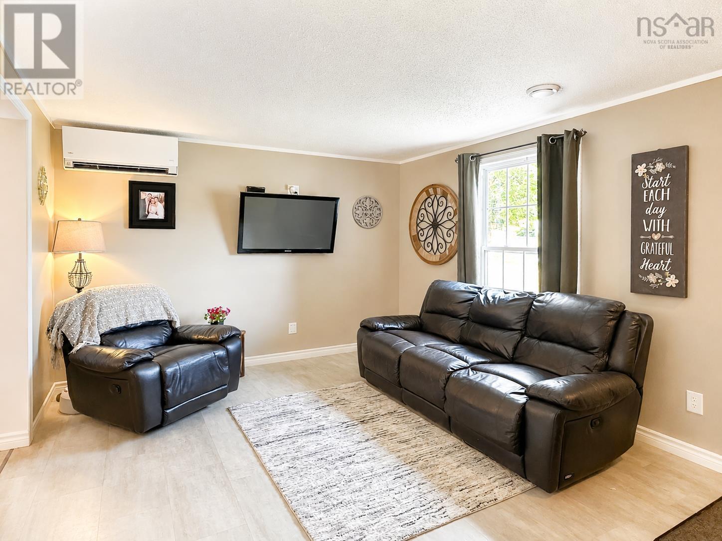 30 Pleasant Street - 2