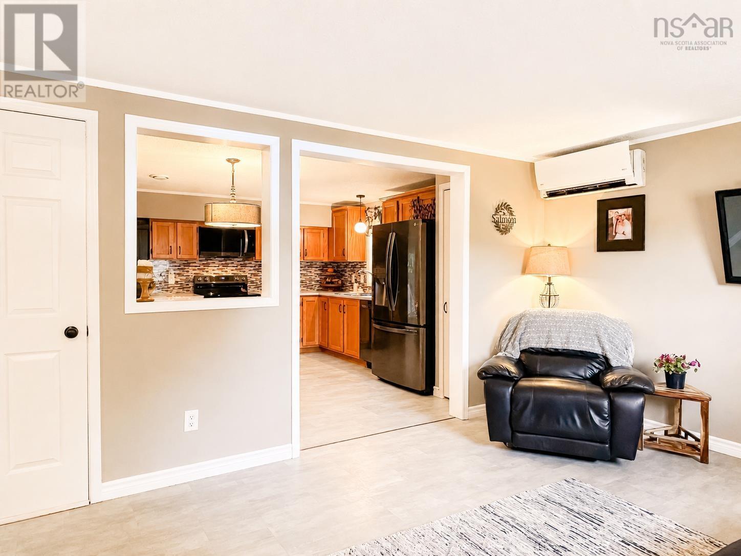 30 Pleasant Street - 4