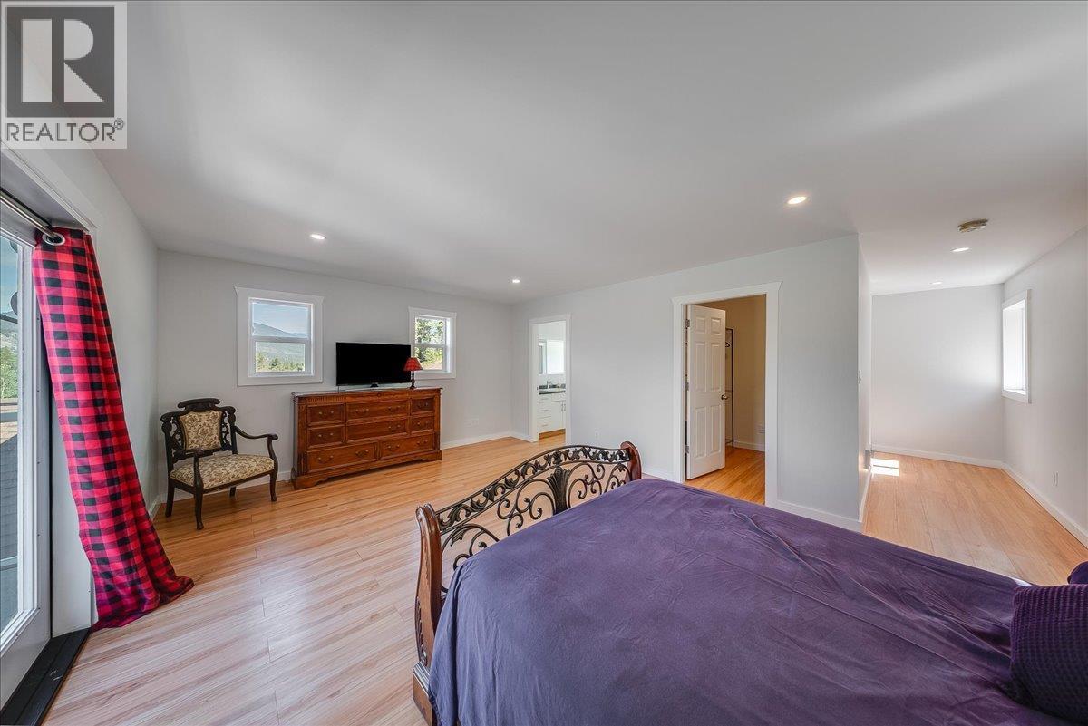 591 Baerg Road - 19