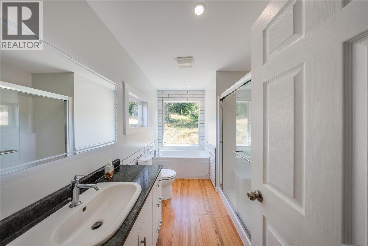 591 Baerg Road - 21