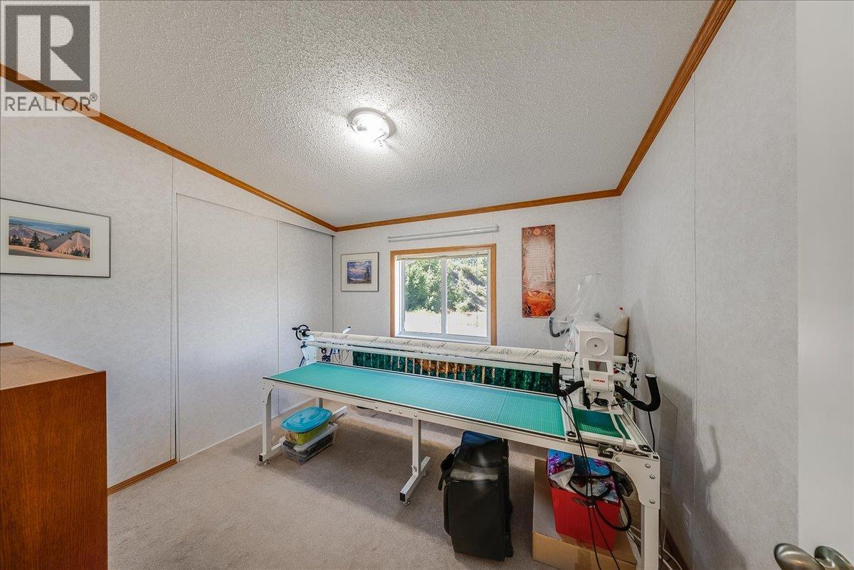 591 Baerg Road - 31