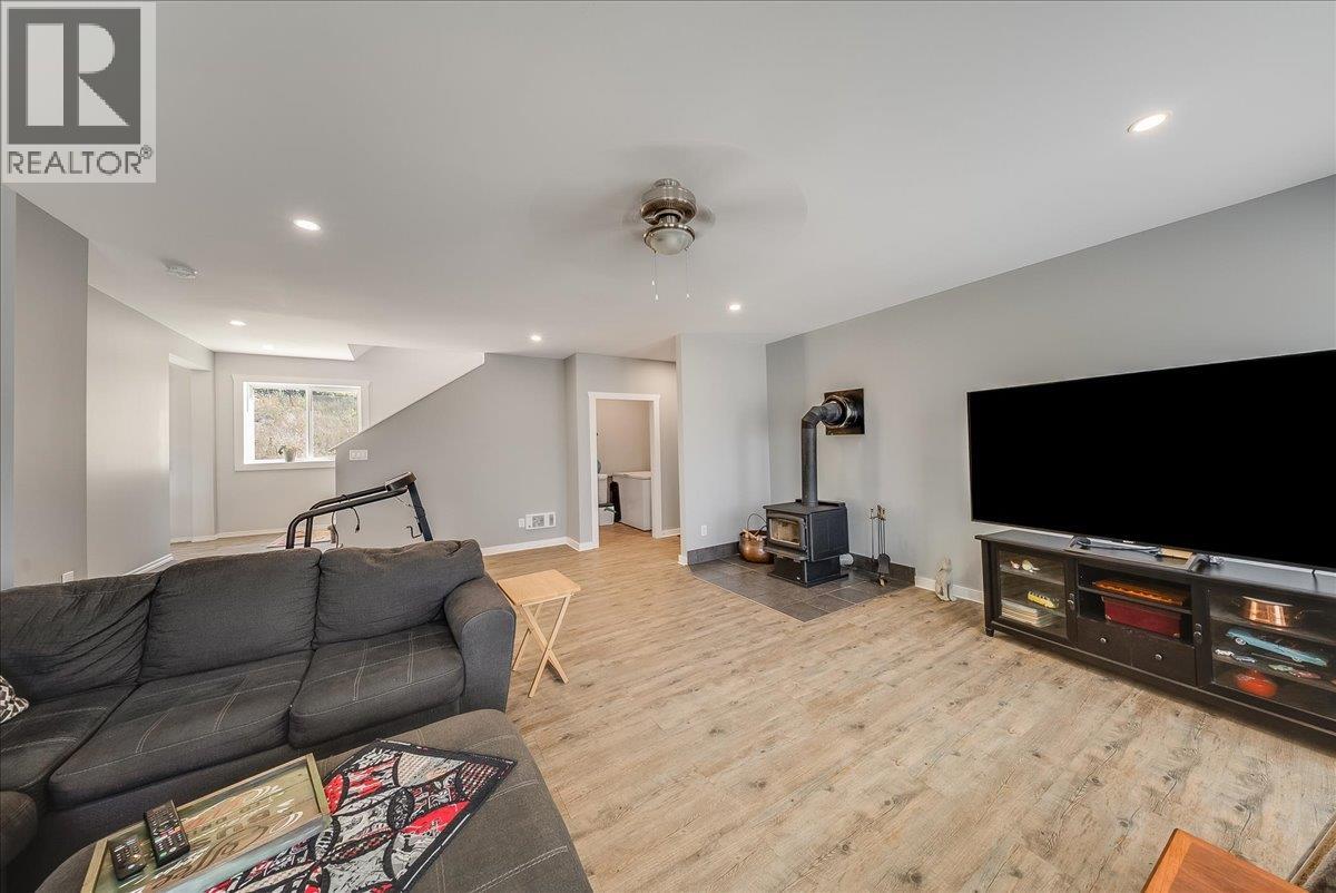 591 Baerg Road - 28