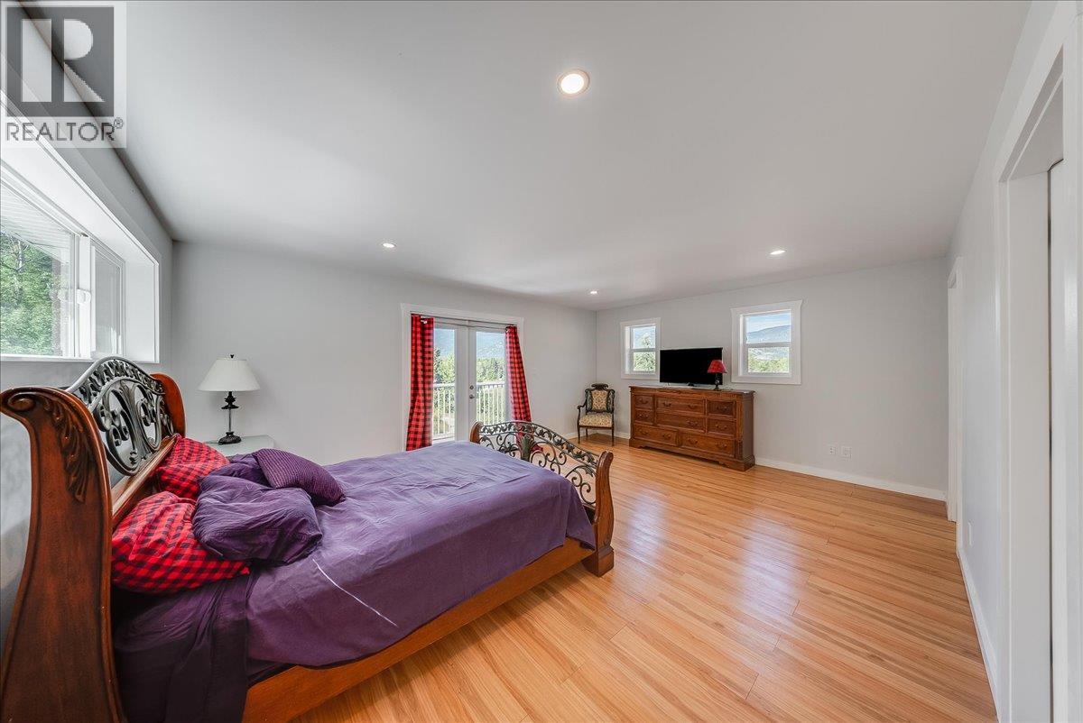 591 Baerg Road - 18