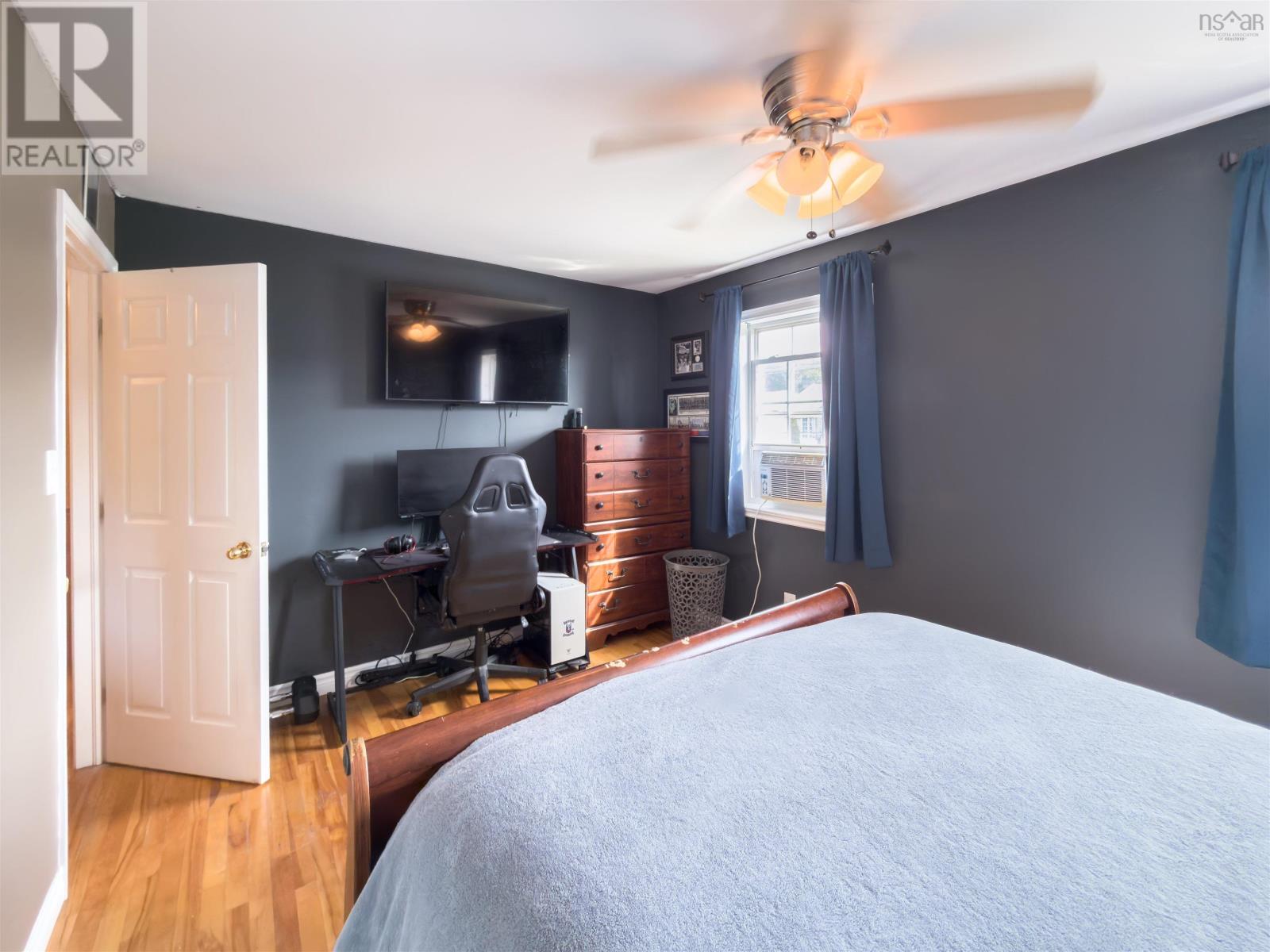 28 Hillview Drive - 27