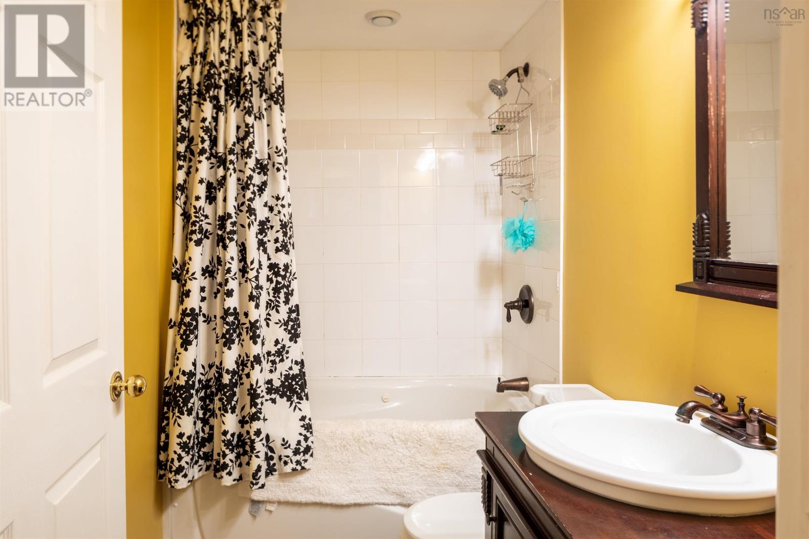 28 Hillview Drive - 25