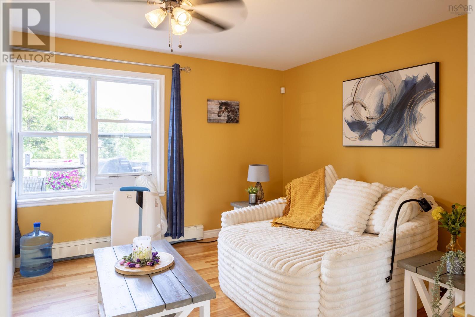 28 Hillview Drive - 12