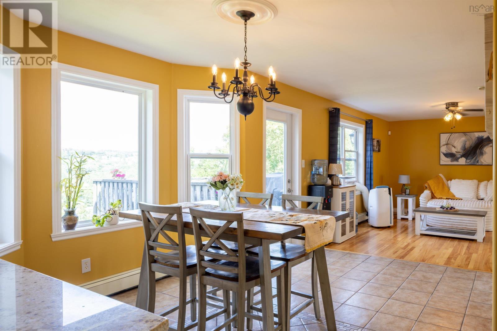 28 Hillview Drive - 9