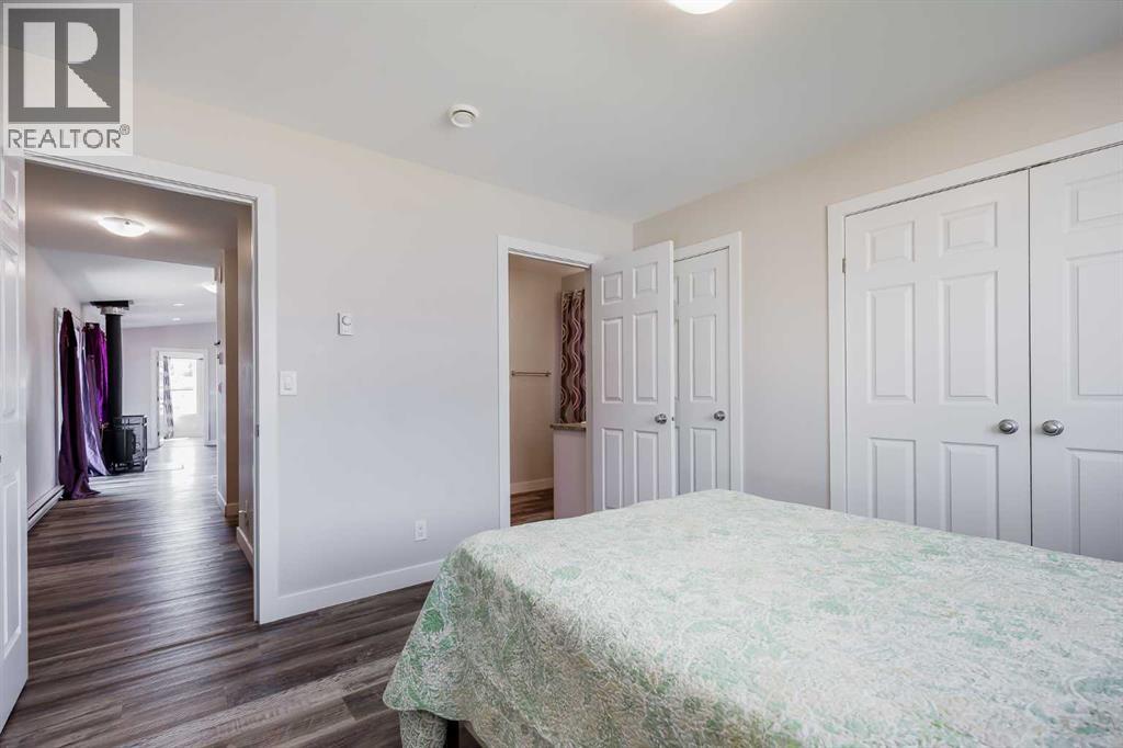 7 Trochu Avenue - 14