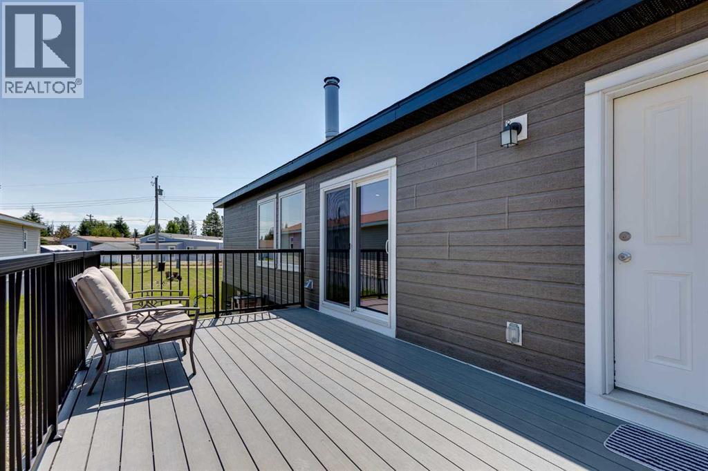 7 Trochu Avenue - 4