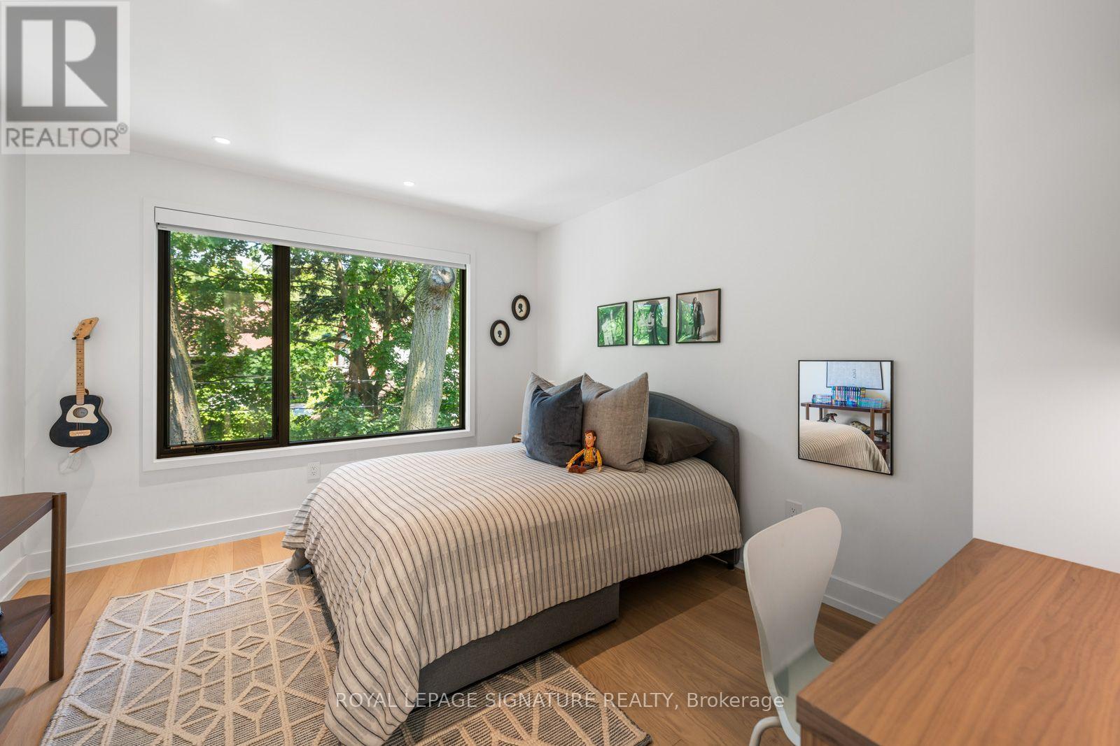 20 DUART PARK ROAD - Image 17