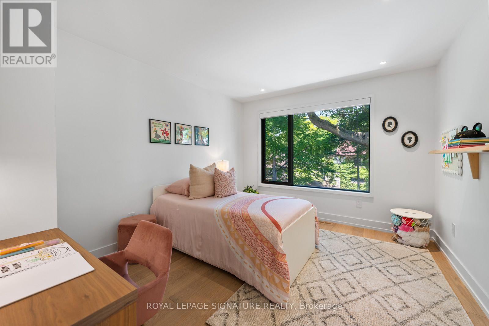 20 DUART PARK ROAD - Image 19