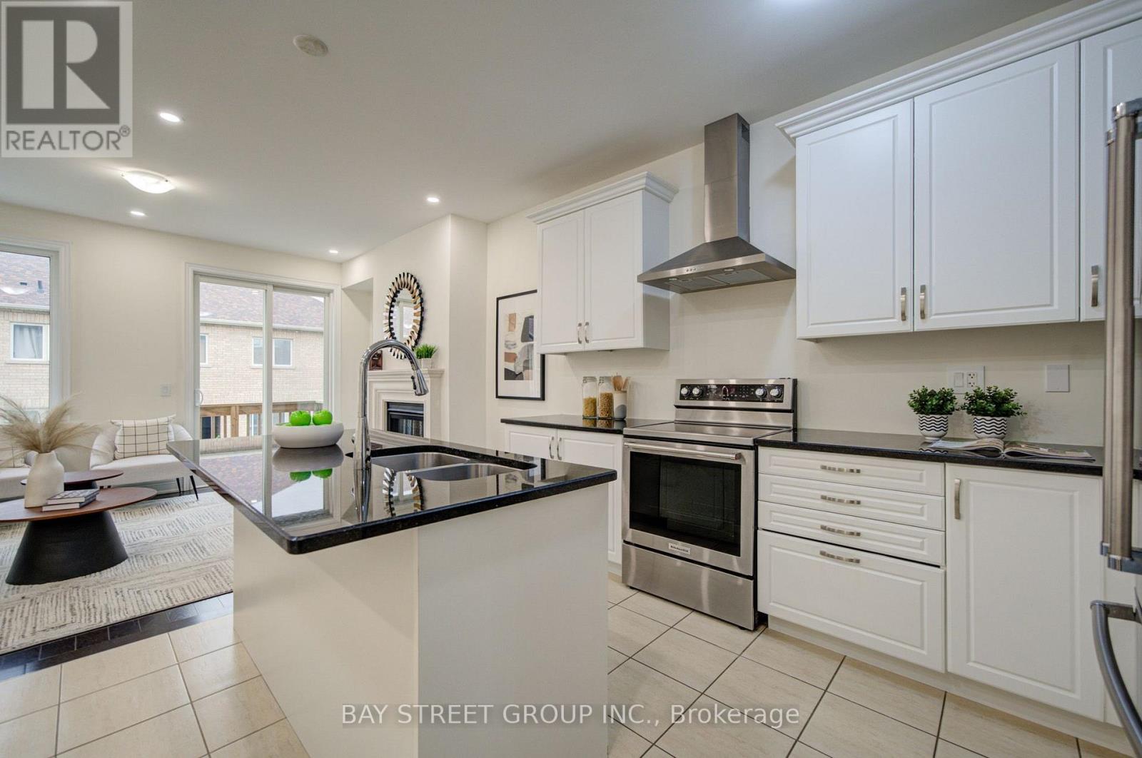 113 DRIZZEL CRESCENT - 10