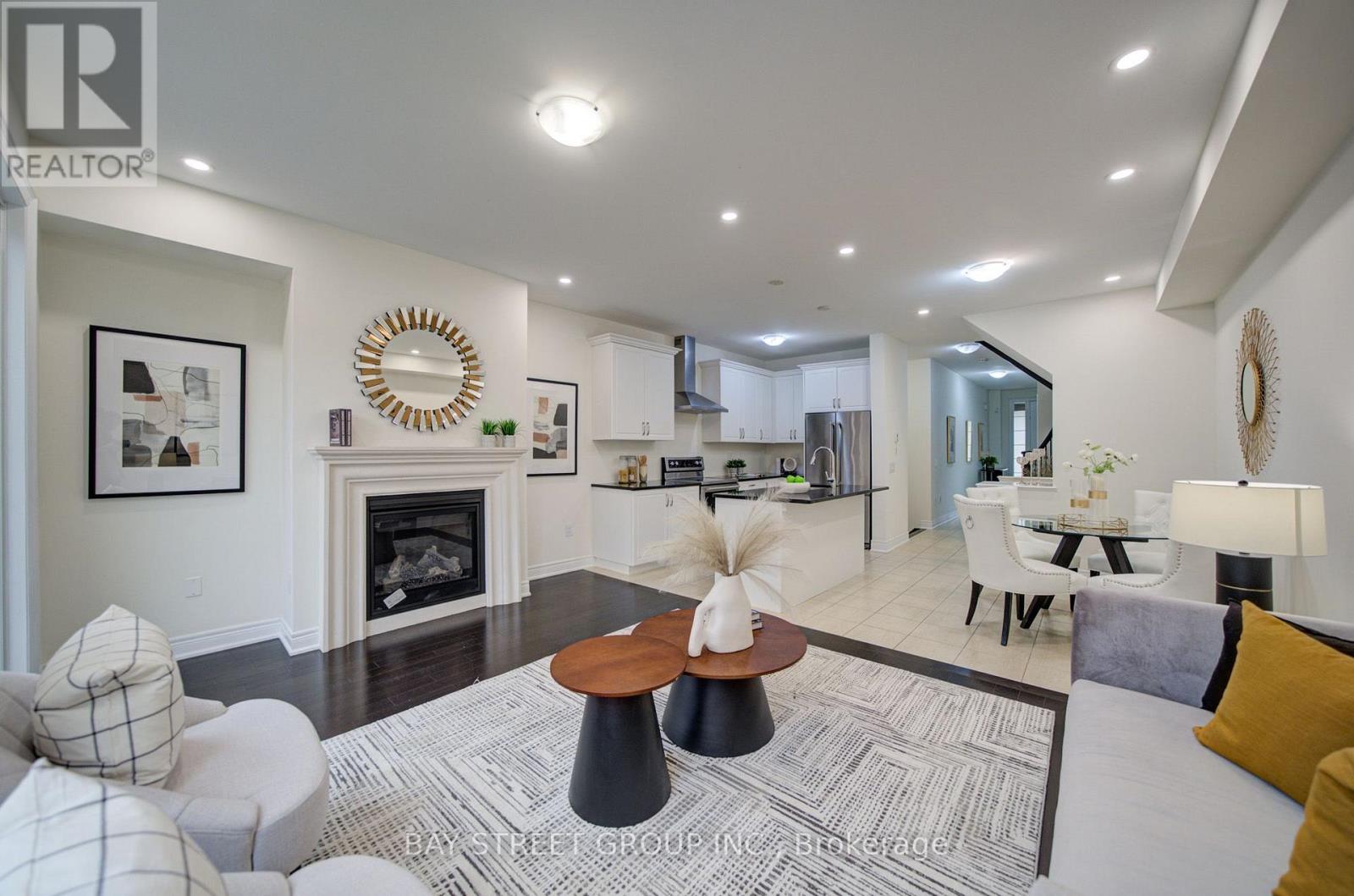 113 DRIZZEL CRESCENT - 24