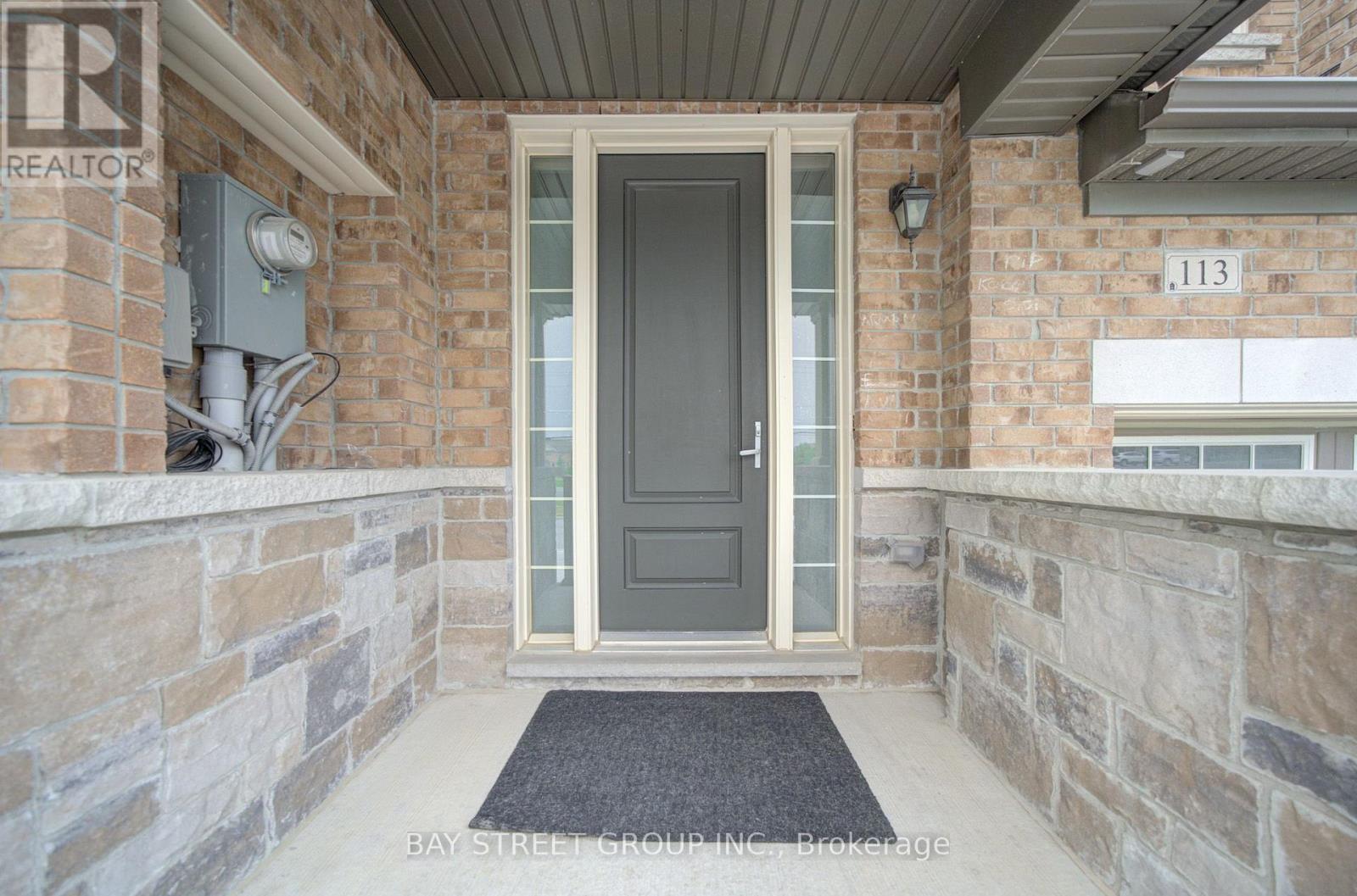 113 DRIZZEL CRESCENT - 3