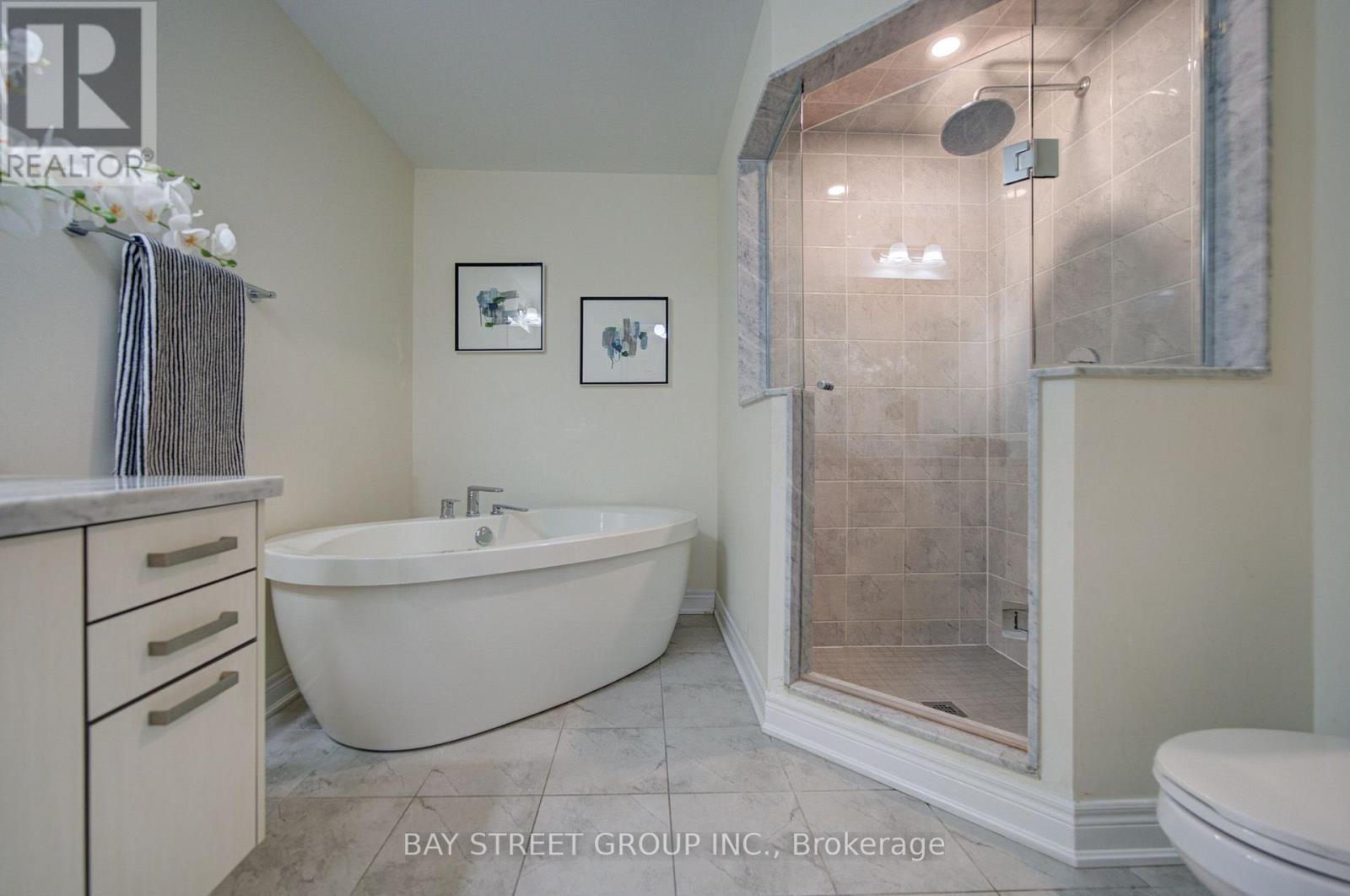 113 DRIZZEL CRESCENT - 36