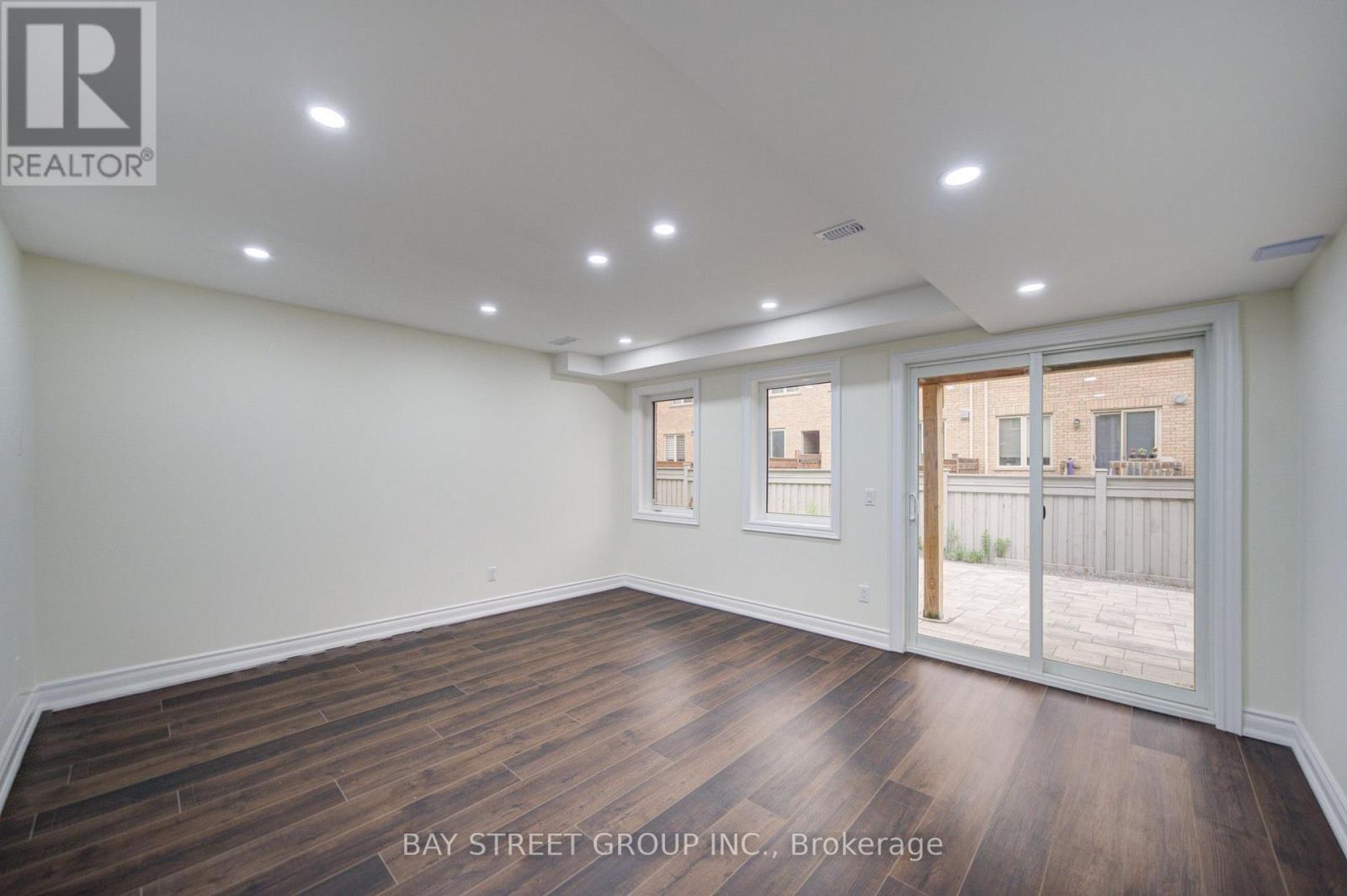 113 DRIZZEL CRESCENT - 42