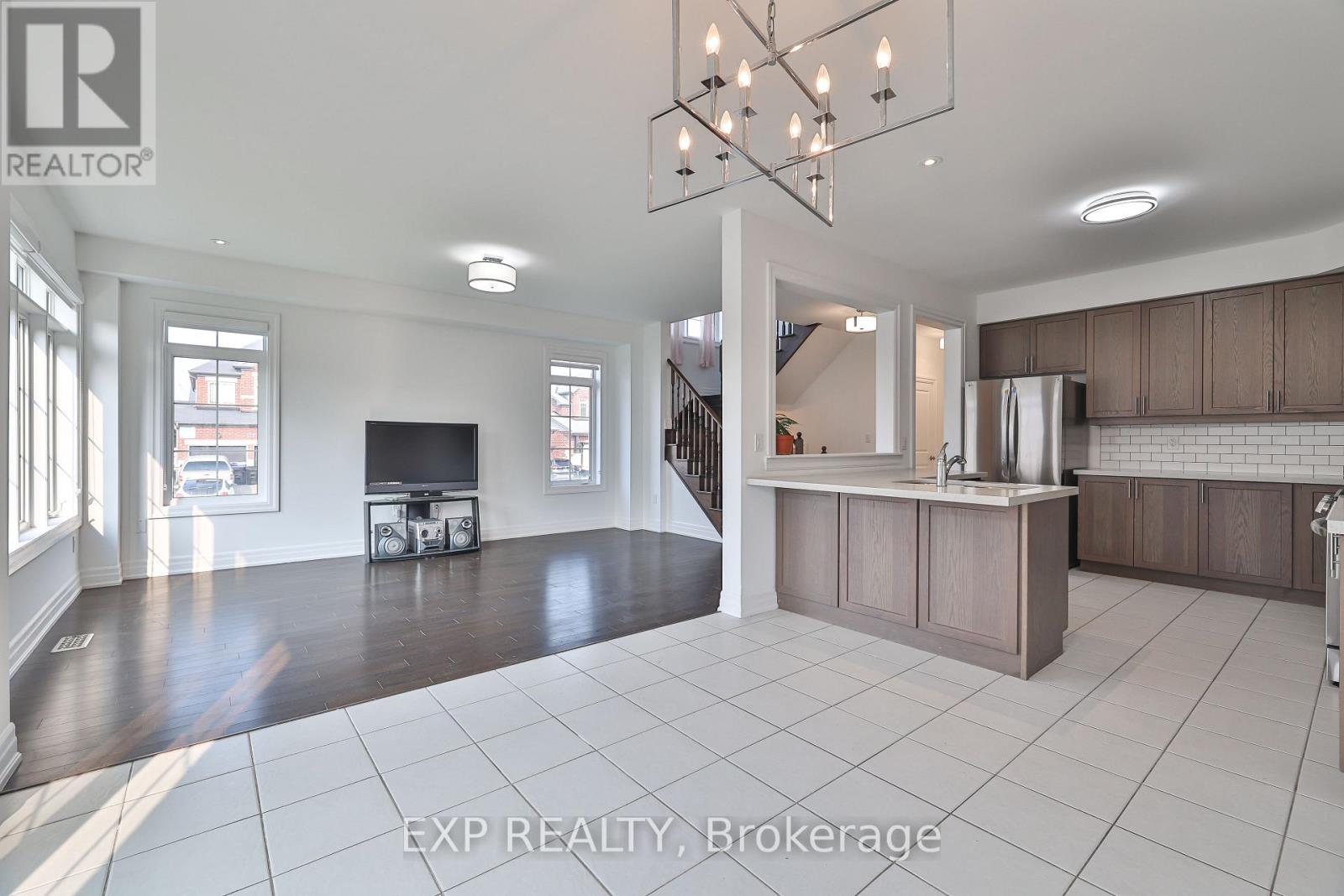 1487 FARROW CRES CRESCENT - 13