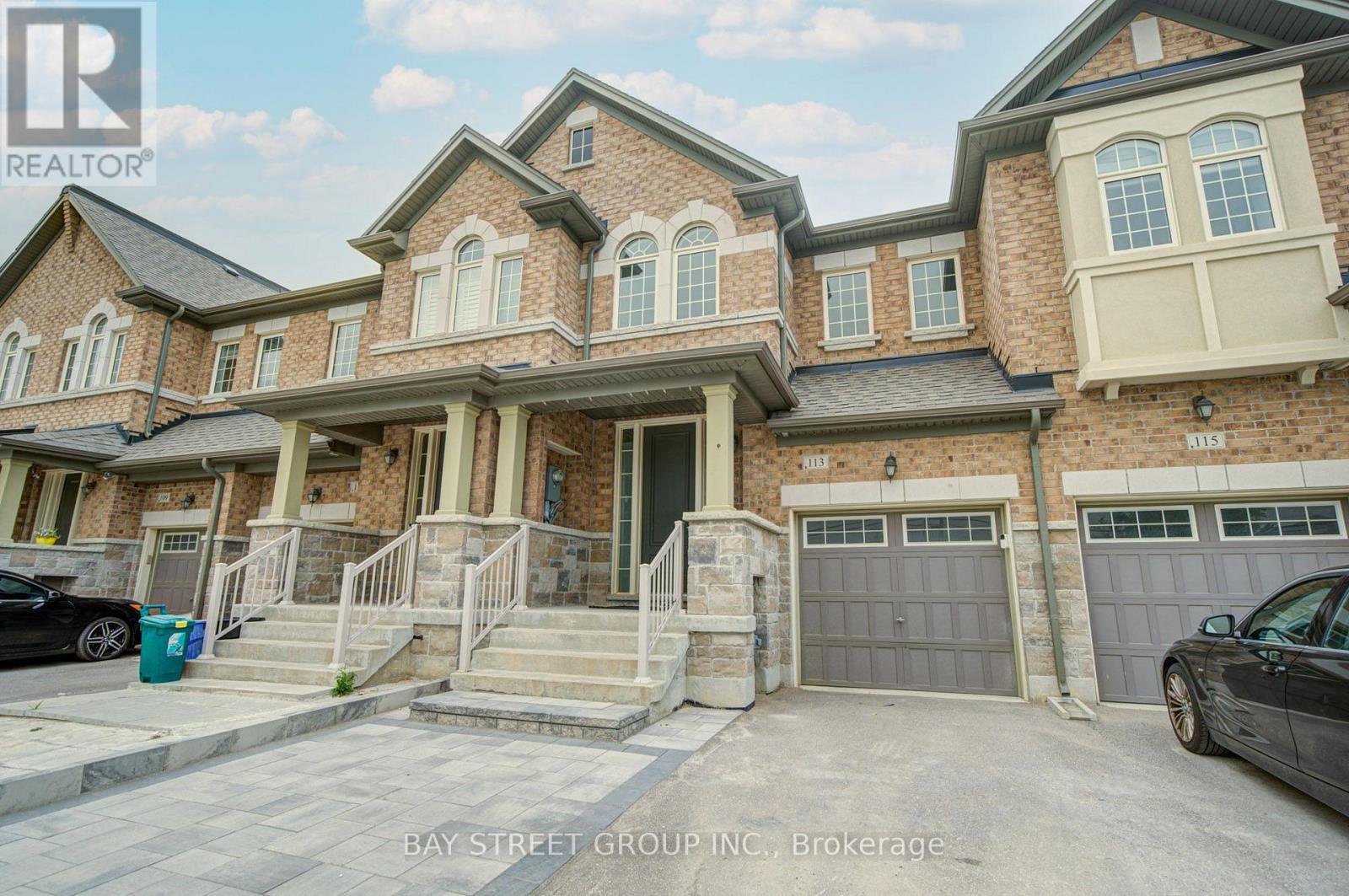 113 DRIZZEL CRESCENT - 2